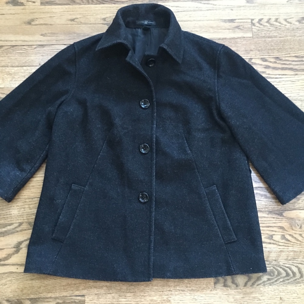 Gap Women’s Pea Coats %70 virgin wool size Small